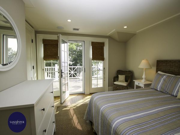 Cape Cod Home 994973