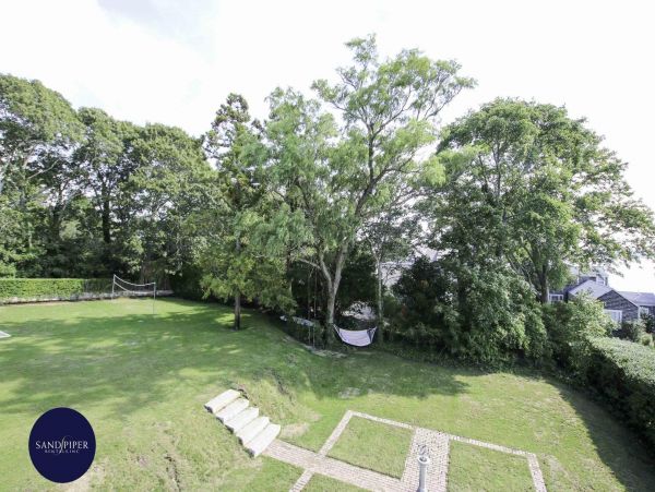 Cape Cod Home 994973