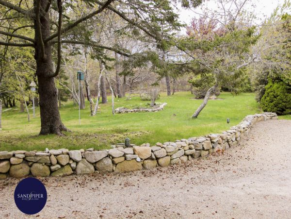 Cape Cod Home 994974