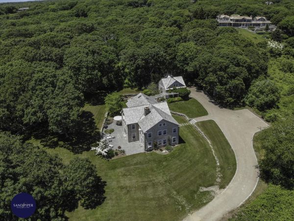 Cape Cod Home 994976