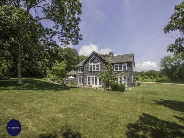 Cape Cod Home 994976