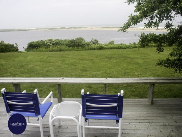 Cape Cod Home 994977