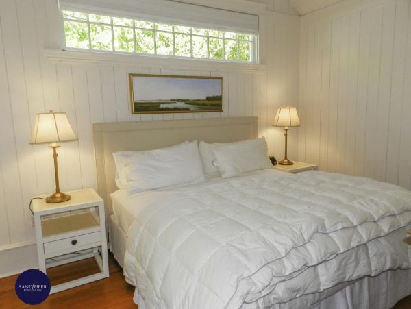 Cape Cod Home 994979