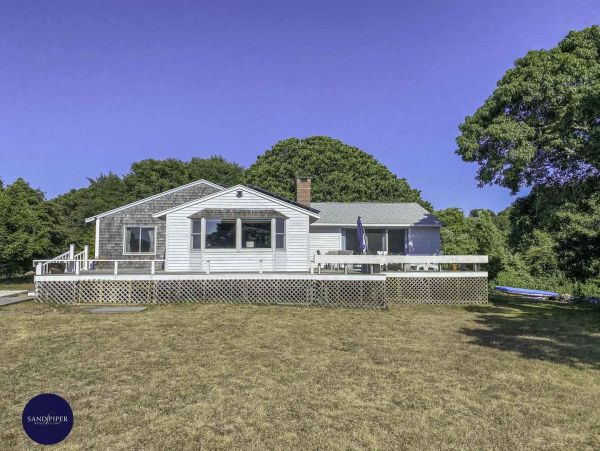 Cape Cod Home 994985
