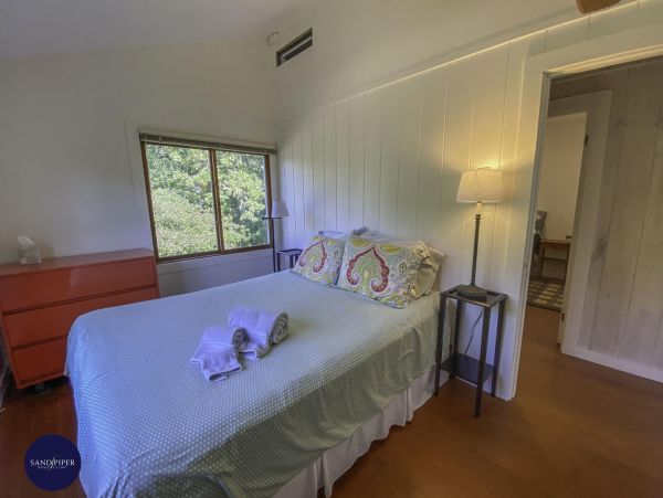 Cape Cod Home 994985