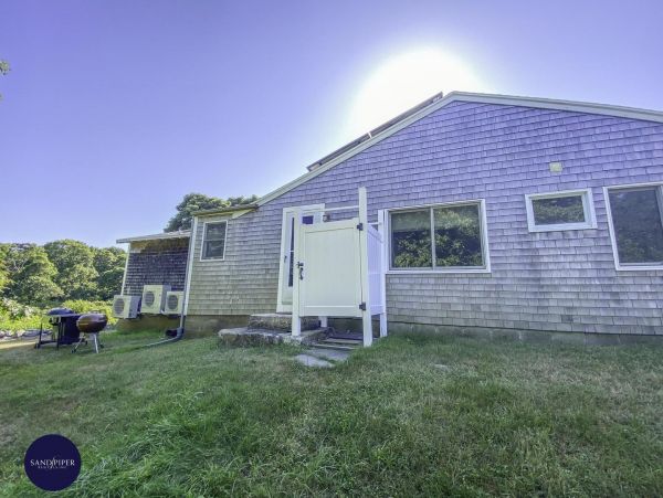 Cape Cod Home 994985