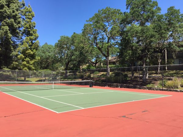 Napa Valley Vacation Condo Communal Pool Sleeps 6 Guests