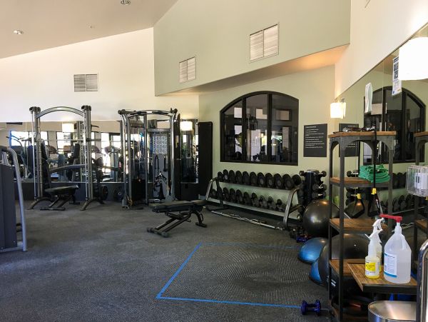 Napa Valley Vacation Condo Communal Pool Sleeps 6 Guests