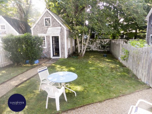 Cape Cod Home 994988