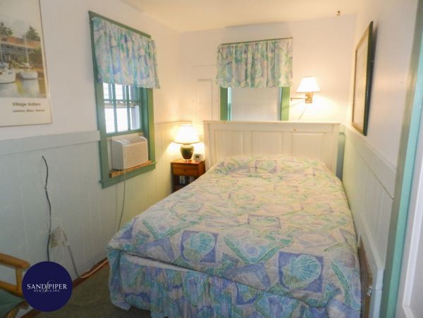 Cape Cod Home 994988