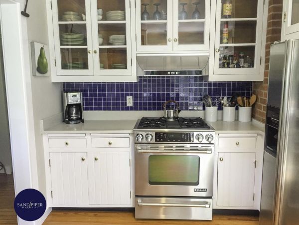 Cape Cod Home 994990