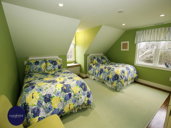 Cape Cod Home 994991