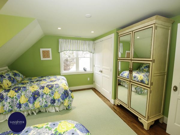 Cape Cod Home 994991