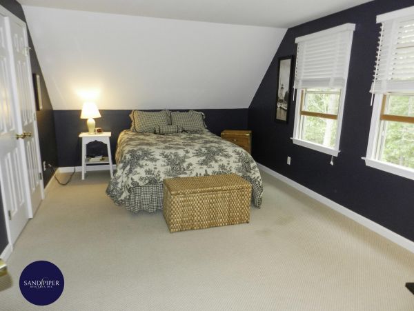 Cape Cod Home 994992