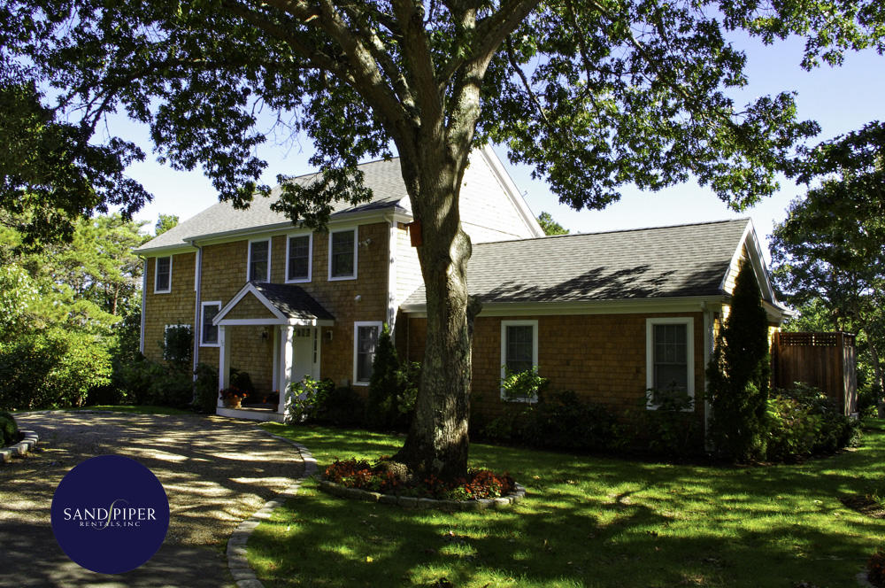 Cape Cod Home 994995