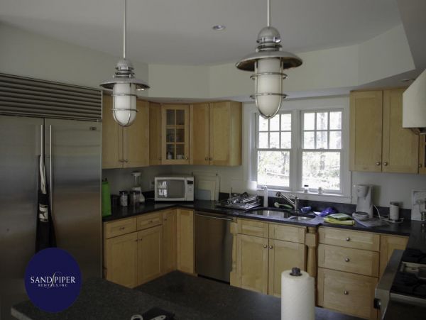 Cape Cod Home 994995
