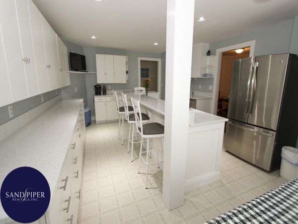 Cape Cod Home 994997