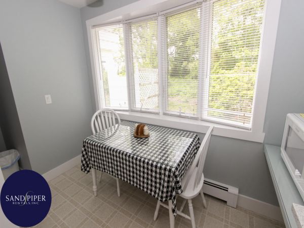Cape Cod Home 994997