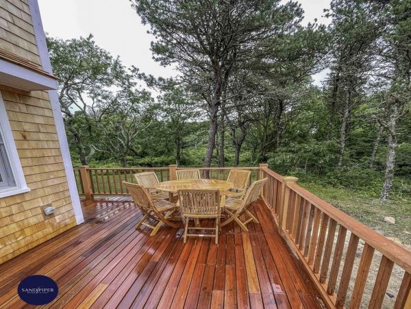 Cape Cod Home 994998
