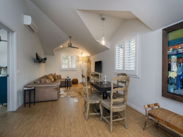 Walk to Beach Two Bedroom Vacation Home in Montecito