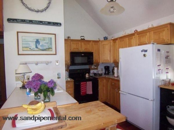 Cape Cod Home 995005