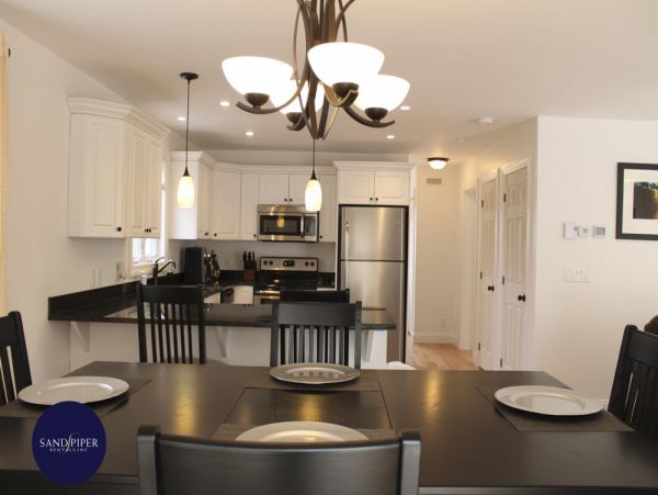 Cape Cod Home 995009