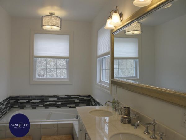 Cape Cod Home 995009