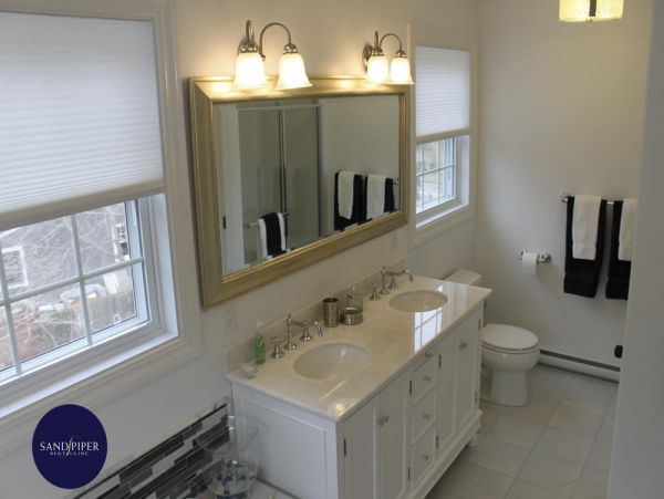 Cape Cod Home 995009