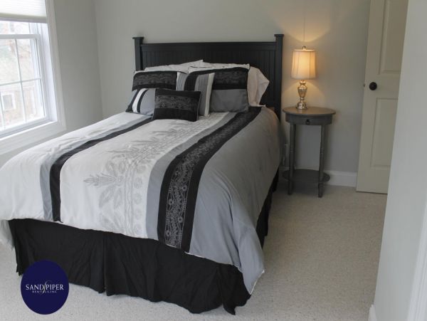 Cape Cod Home 995009