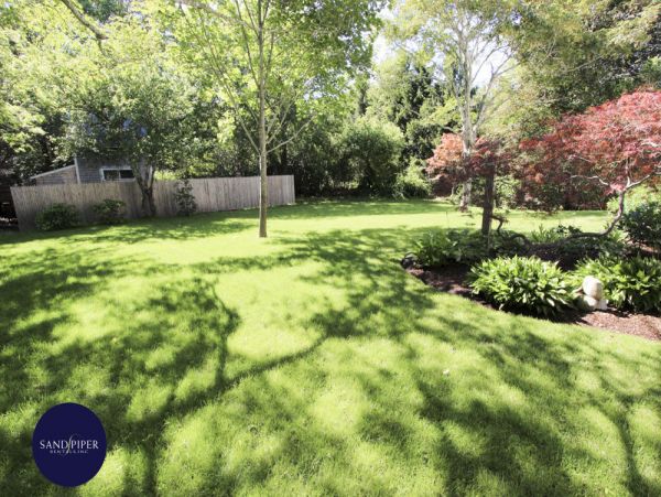 Cape Cod Home 995009