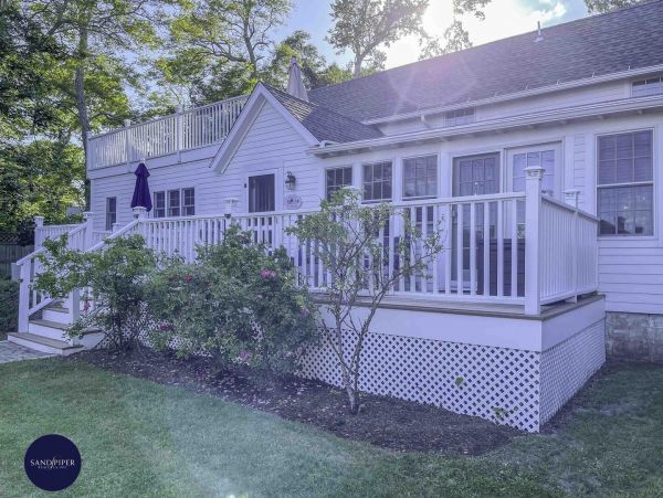 Cape Cod Home 995013
