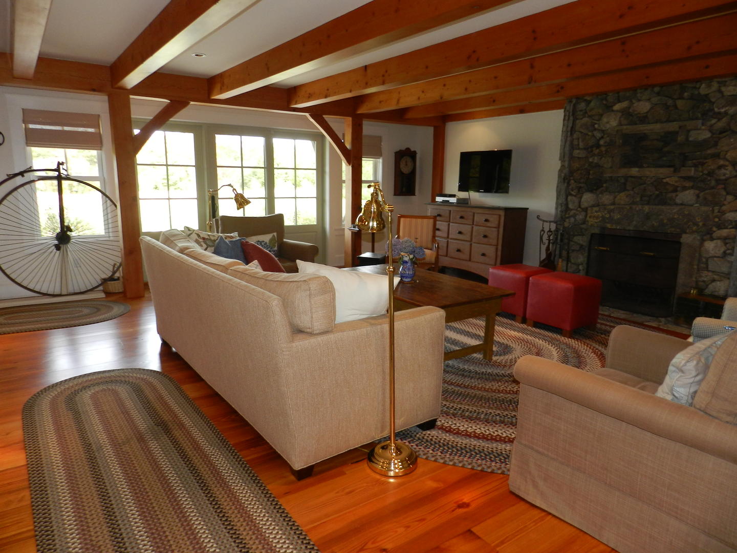 Cape Cod Home 995014