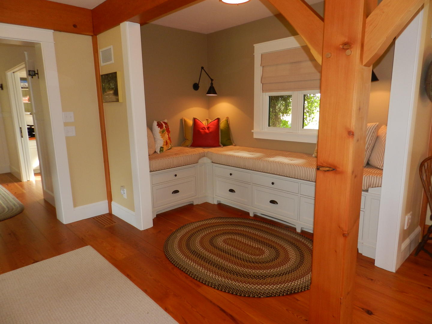 Cape Cod Home 995014