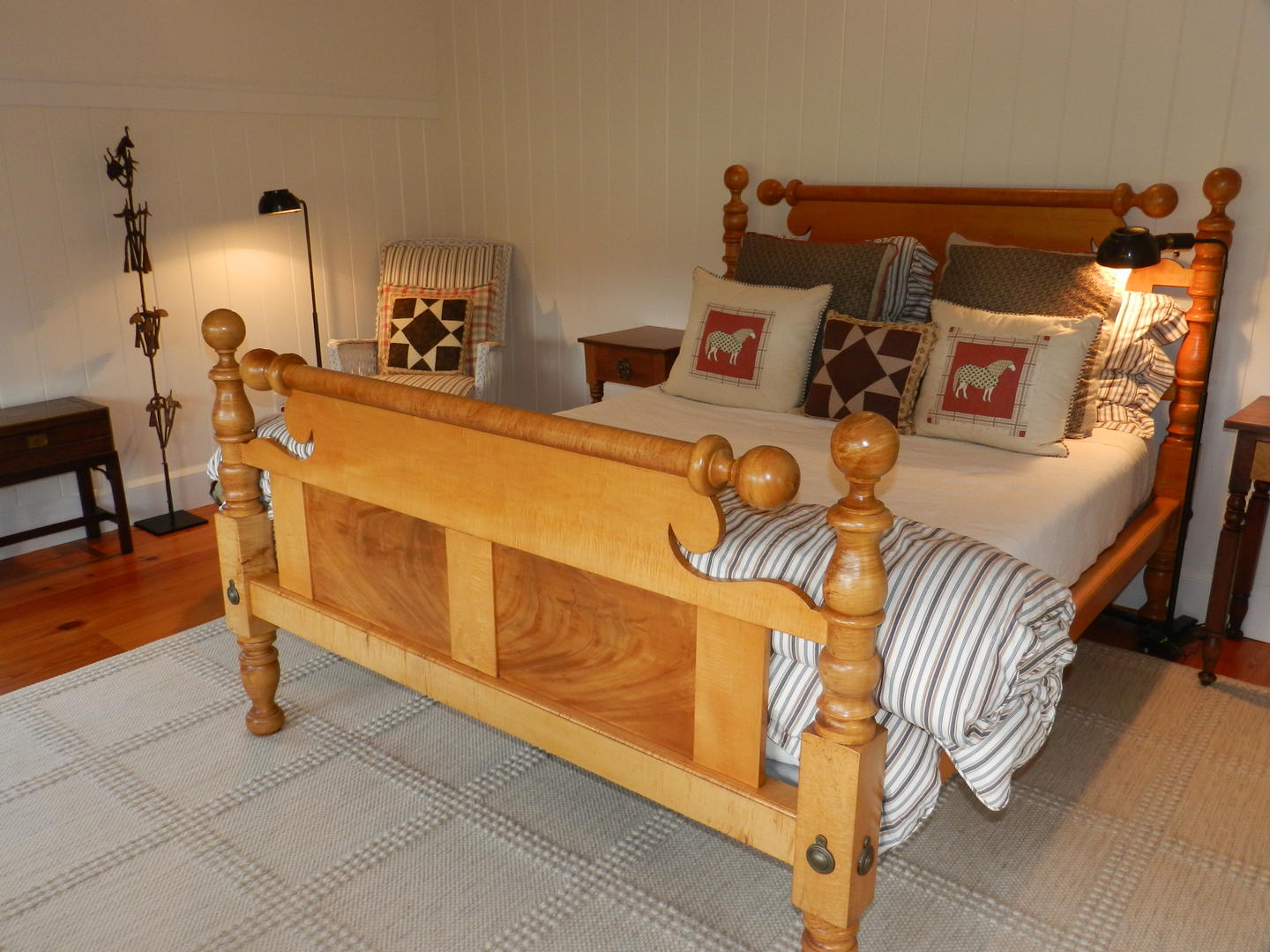 Cape Cod Home 995014