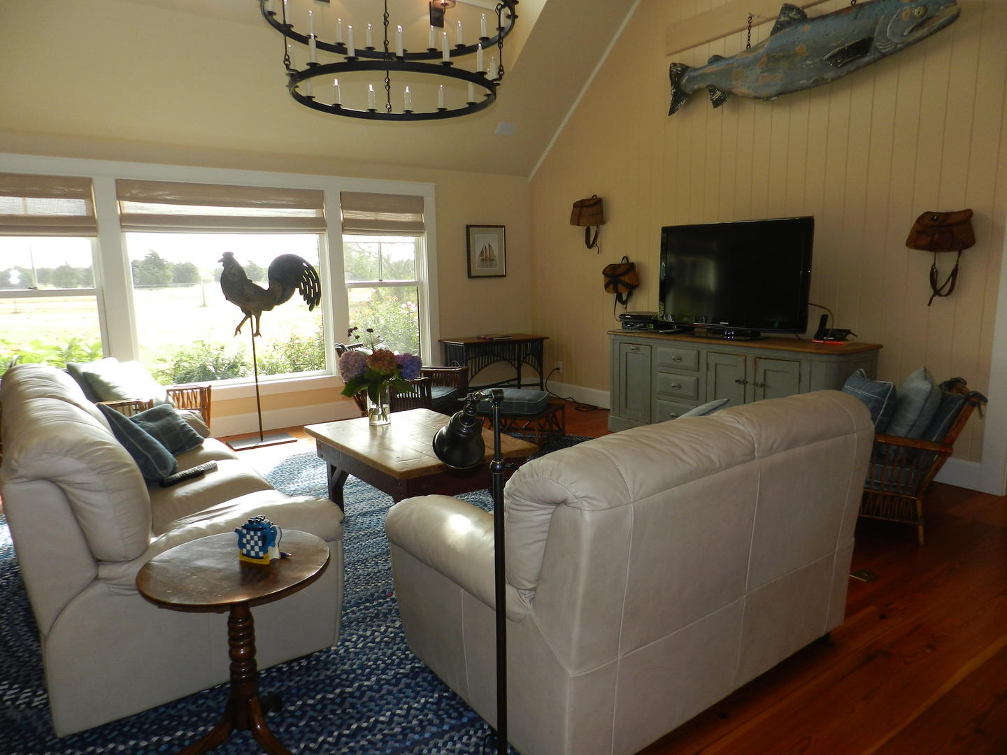 Cape Cod Home 995014
