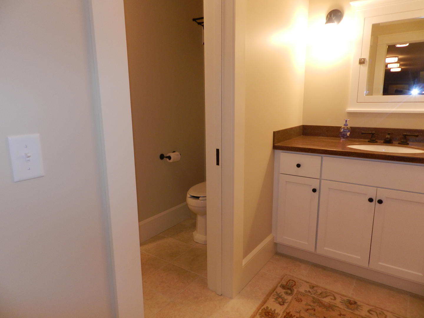 Cape Cod Home 995014