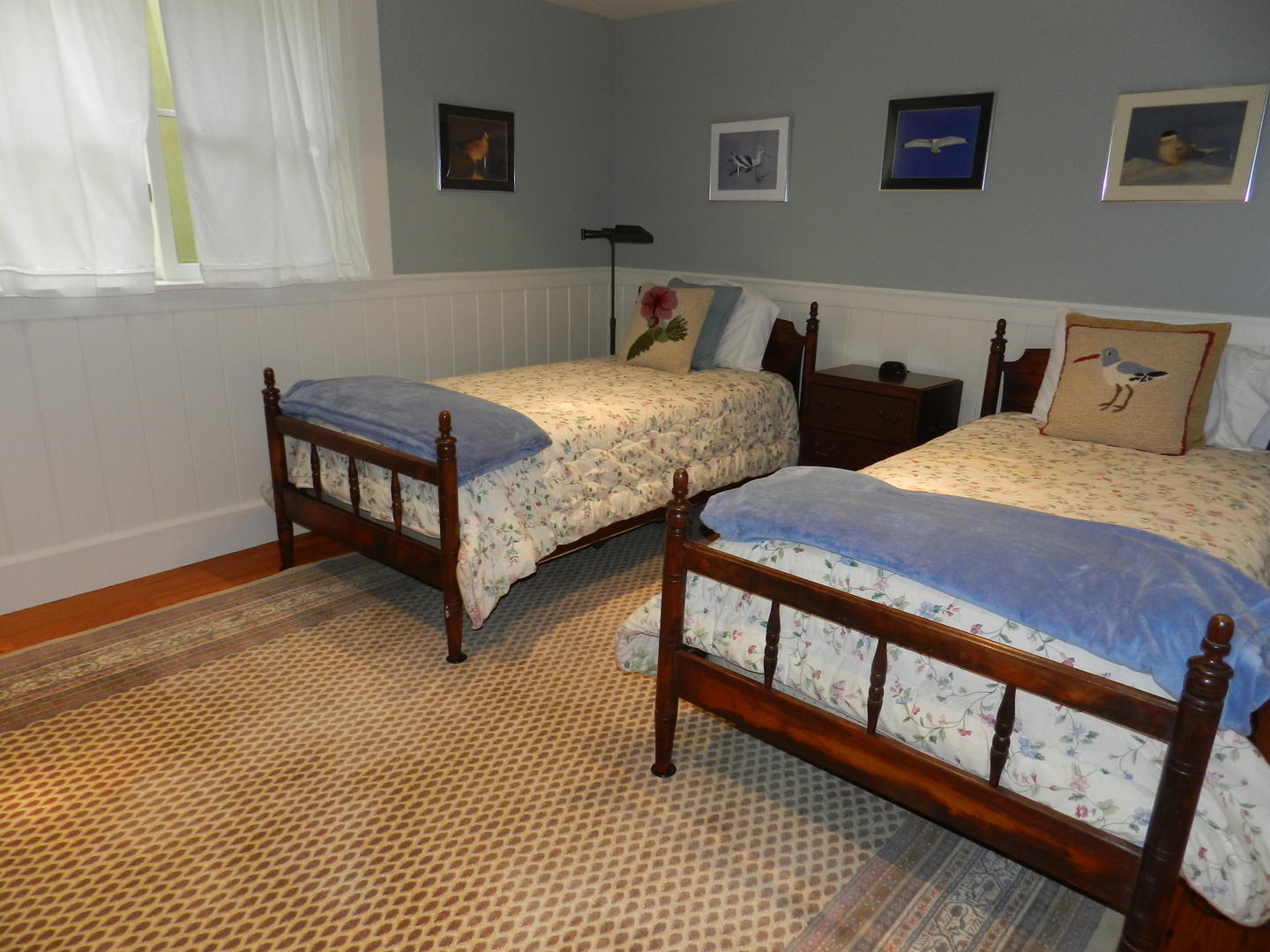 Cape Cod Home 995014