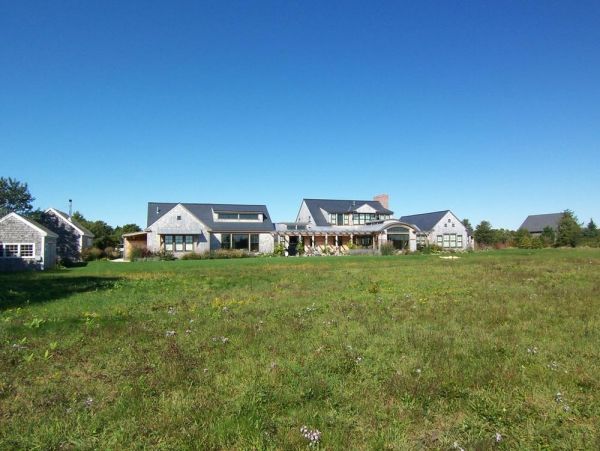Cape Cod Home 995014