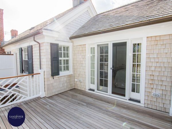 Cape Cod Home 995017