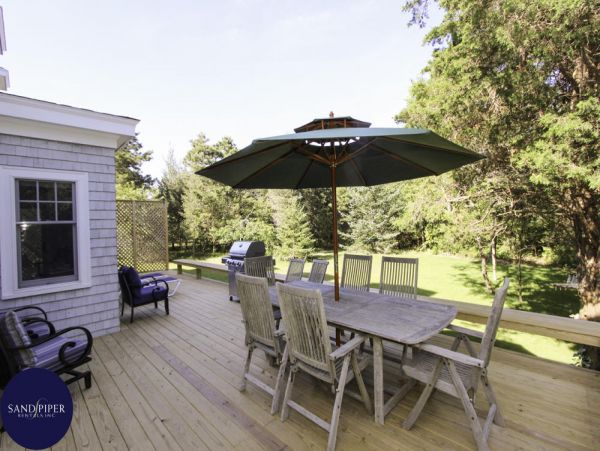 Cape Cod Home 995022
