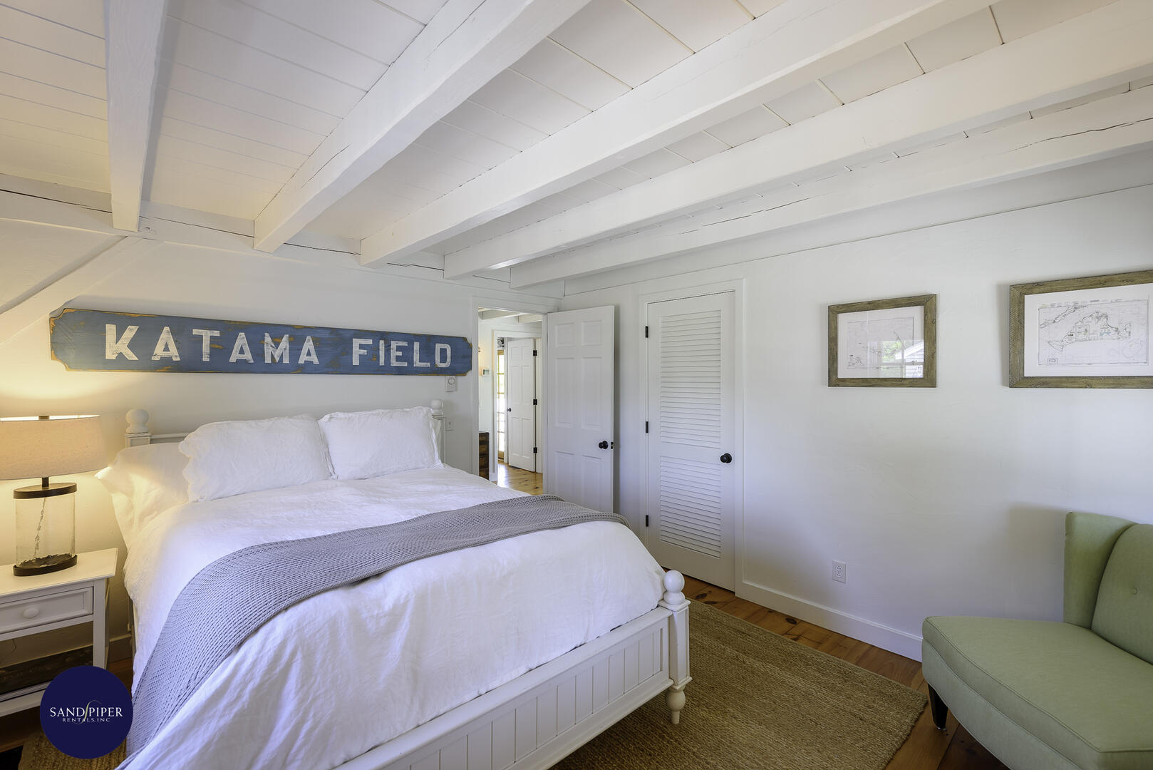 Cape Cod Home 995026