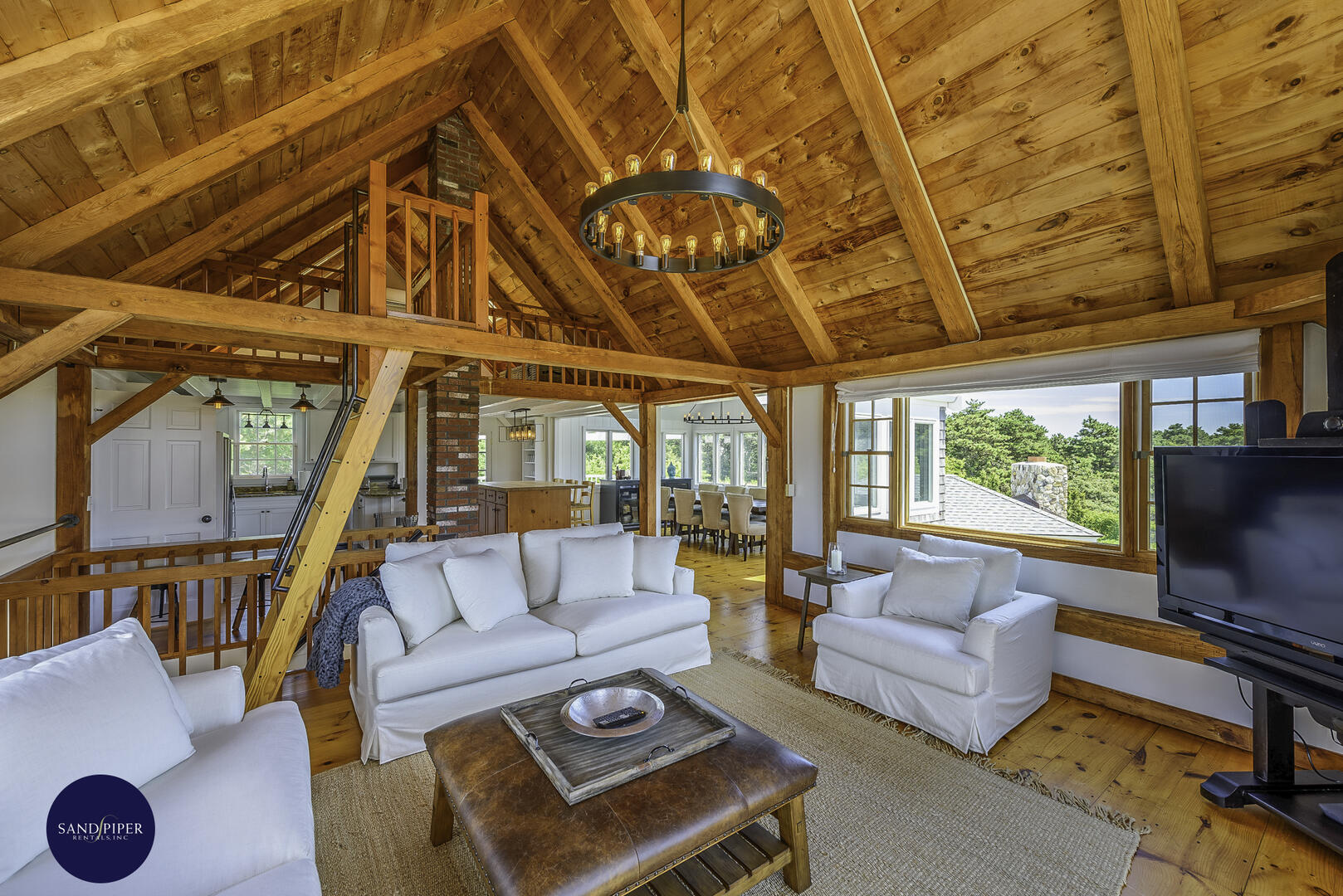 Cape Cod Home 995026