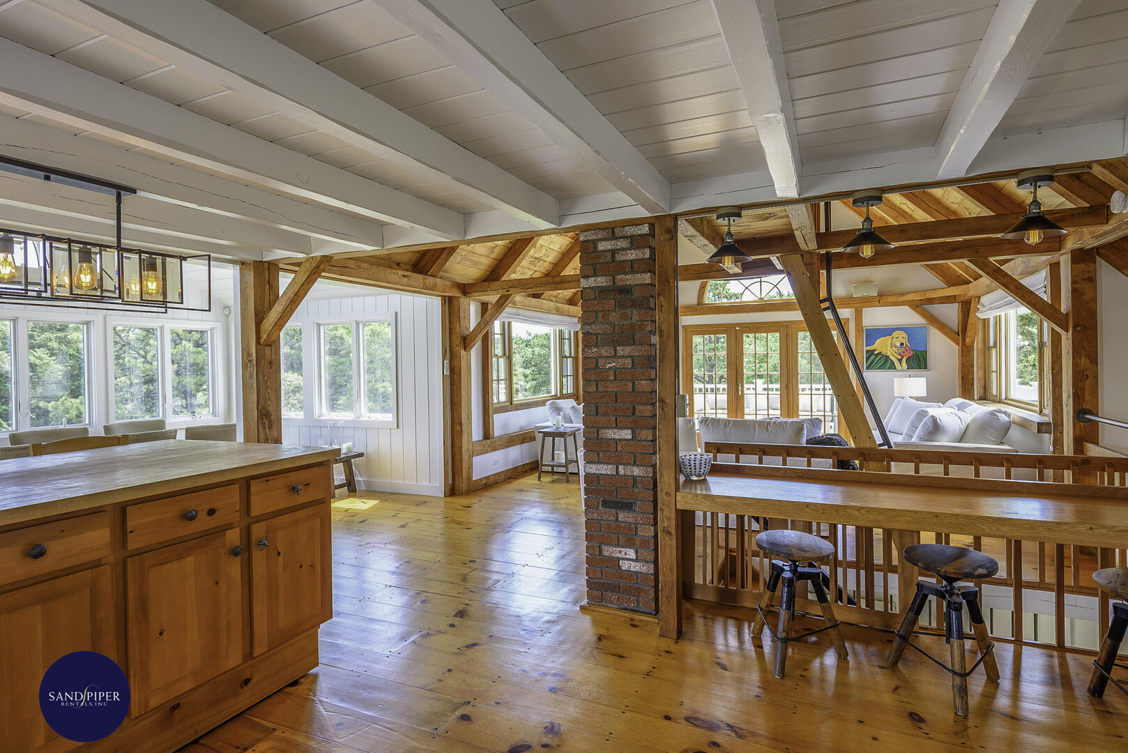 Cape Cod Home 995026