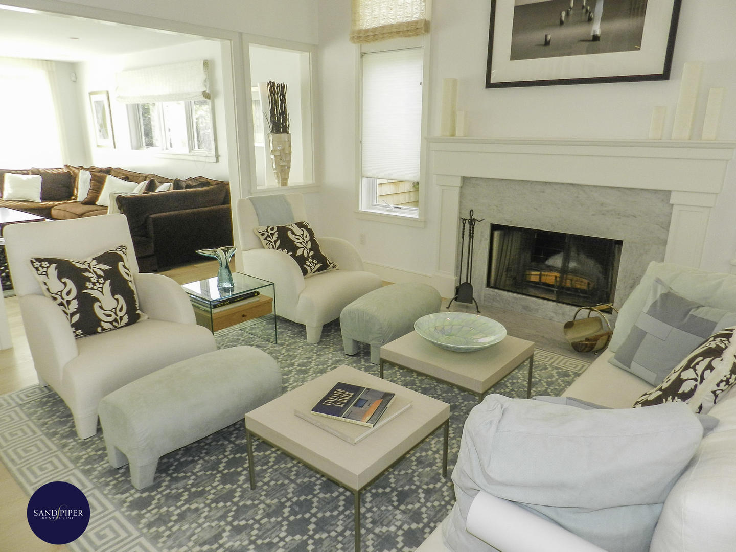 Cape Cod Home 995027
