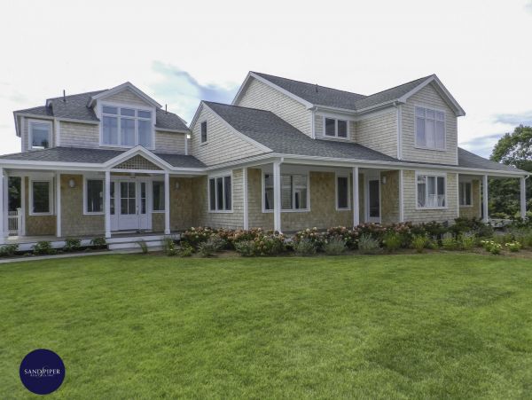 Cape Cod Home 995027