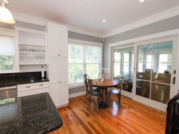 Cape Cod Home 995030