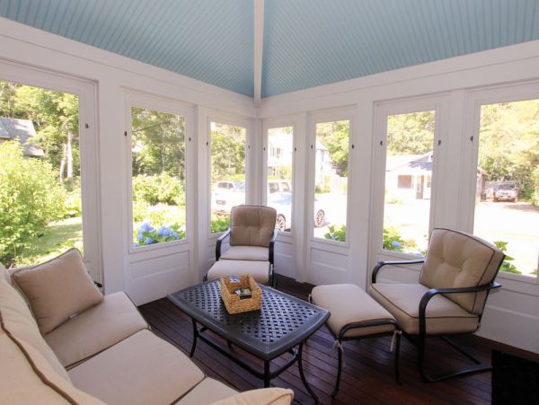 Cape Cod Home 995030