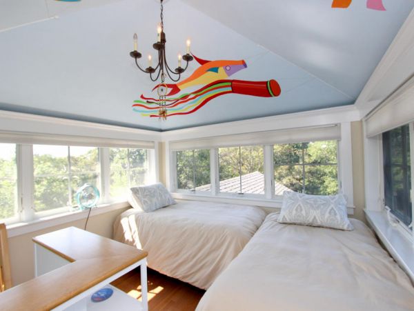 Cape Cod Home 995030