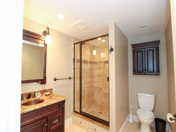 Cape Cod Home 995030