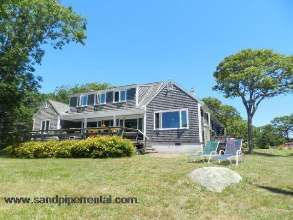 Cape Cod Home 995032